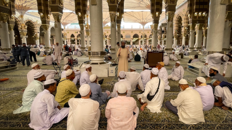 5 Amalan Sunnah Idul Fitri Lengkap Beserta Cara Mengamalkannya